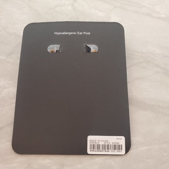 ✨ NEW J.Crew Classic Lucite Tortoise Shell Hoop Earrings ✨ - Picture 3 of 4